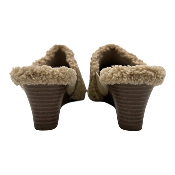 Vivaia Margot Square Toe Tan Sherpa Wedge Mules Women’s 38/7.5 - Picture 9 of 15